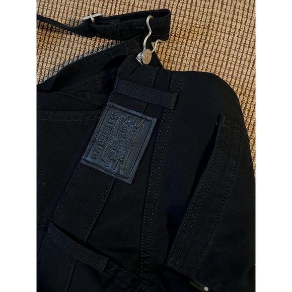 🏷 🆕 Levi’s Black Denim Jumpsuit - Picture 11 of 16